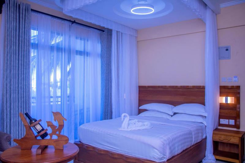 Hotel Comster Mtwapa image