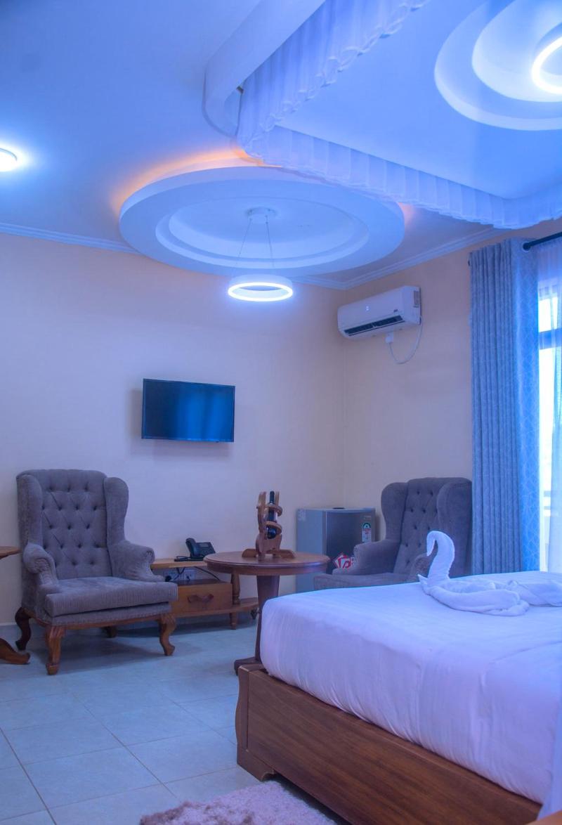 Hotel Comster Mtwapa image
