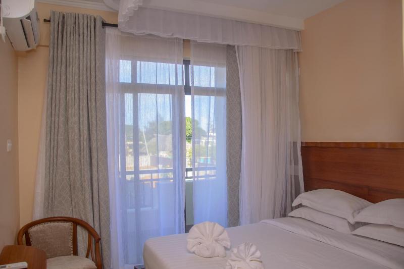 Hotel Comster Mtwapa image