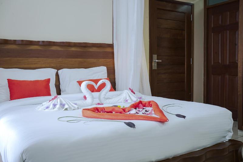 Hotel Comster Mtwapa image