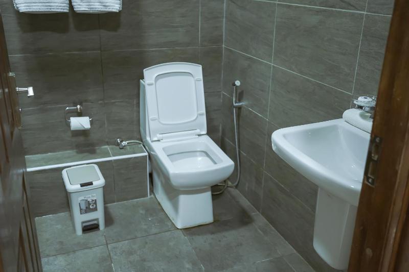 Hotel Comster Mtwapa image
