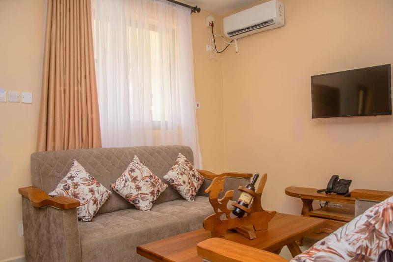Hotel Comster Mtwapa image
