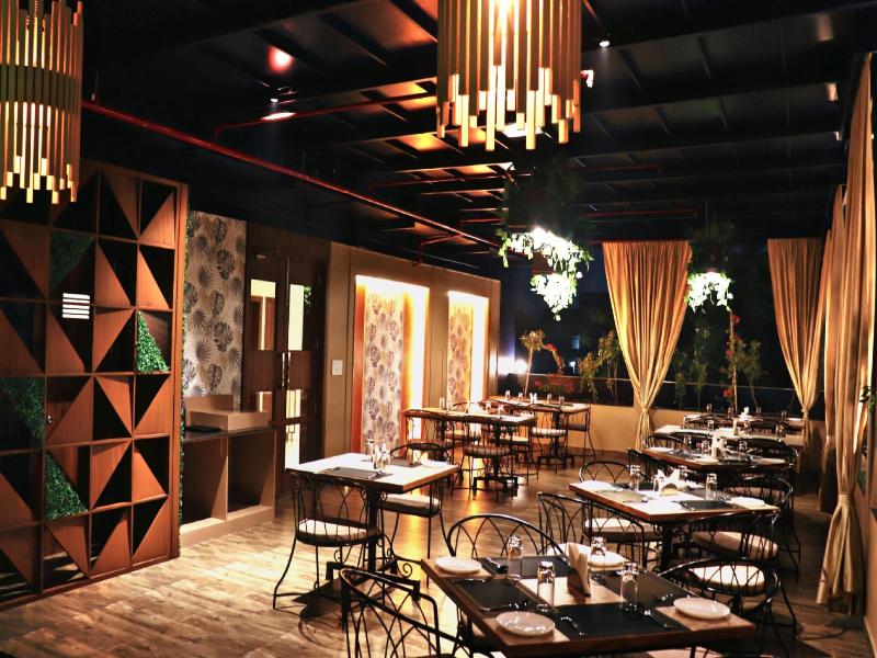 Hotel Rion image