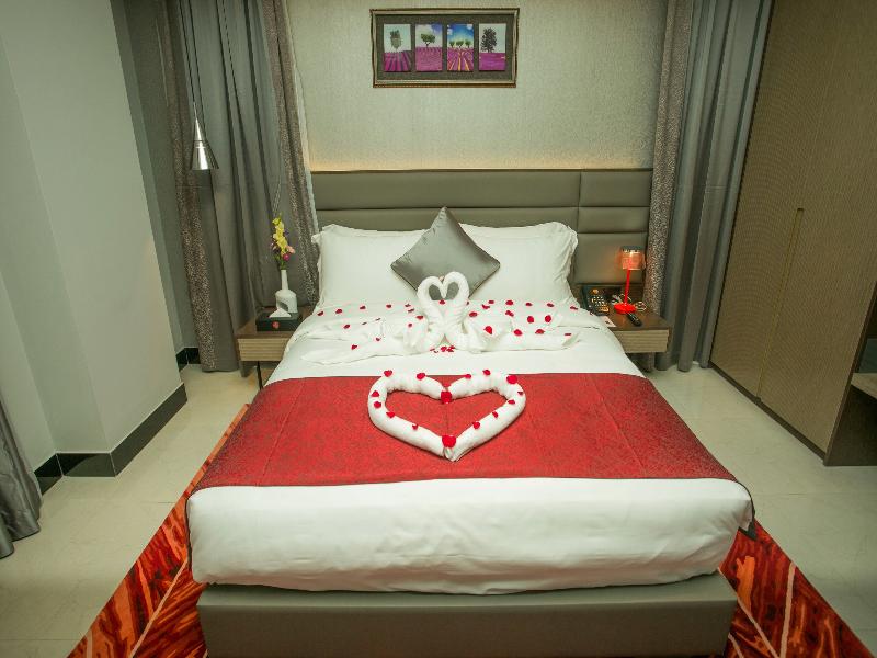 Hotel Omni Residency image