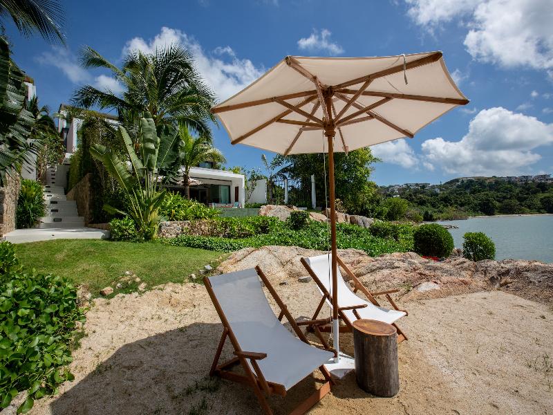Kerem Luxury Beachfront Villas image