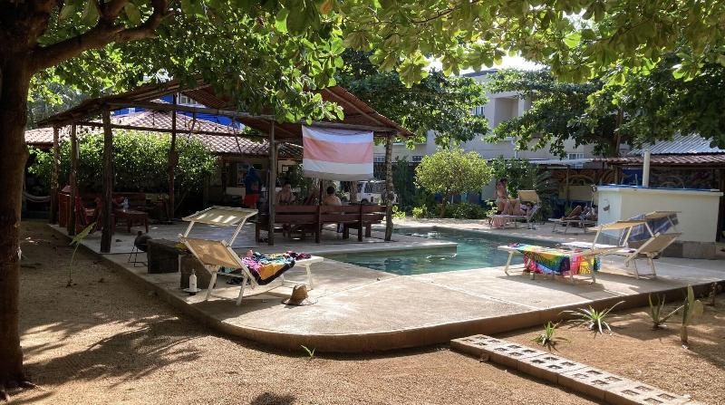 Tamahostel Glamping image