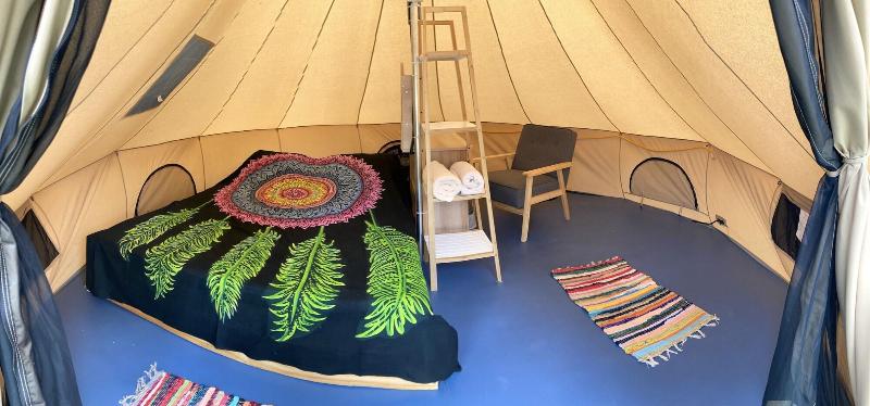 Tamahostel Glamping image