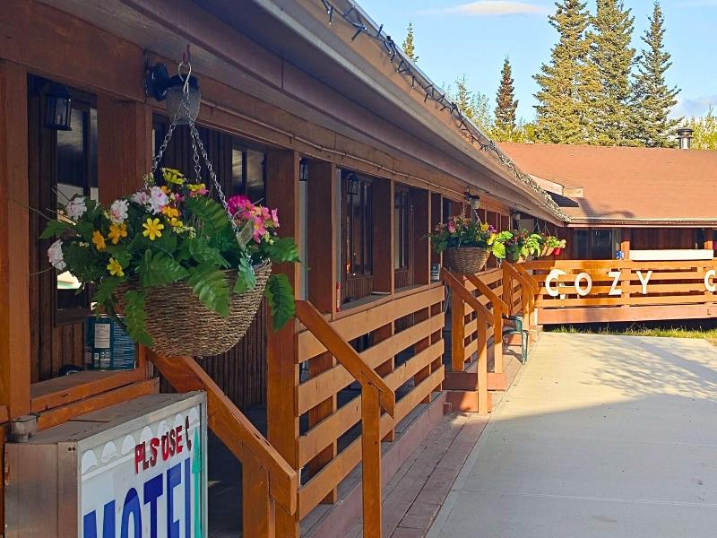 Cozy Corner Motel Restaurant