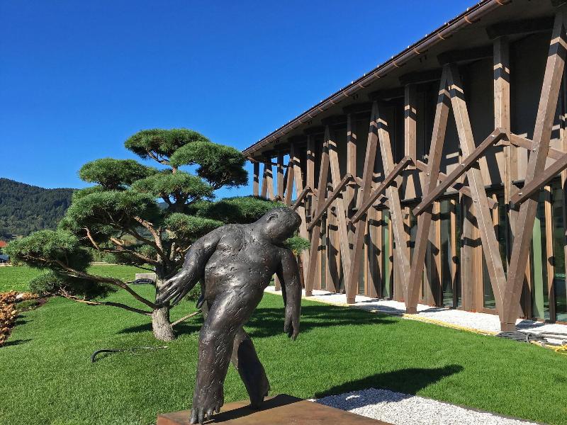 Lartor Resort image