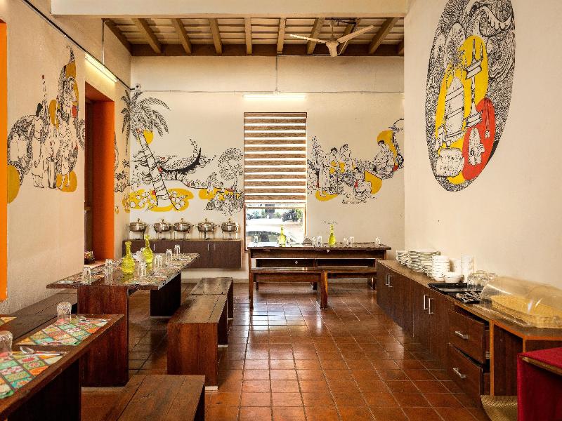 Colony Artotel image