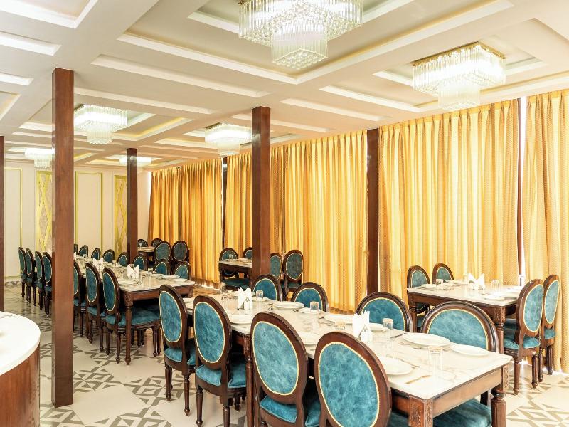 Parim Park Resort Suites By Maverick image