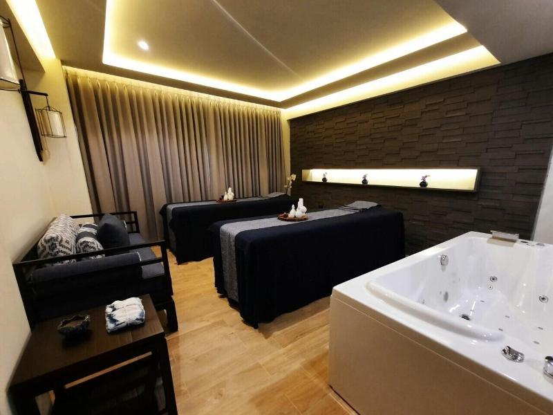 Ama S House Luxury Boutique Hotel