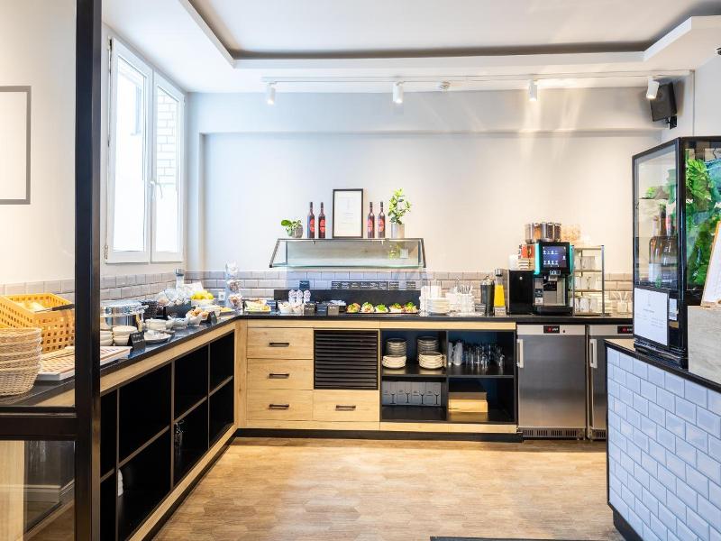 Yors Boutique Hotel image