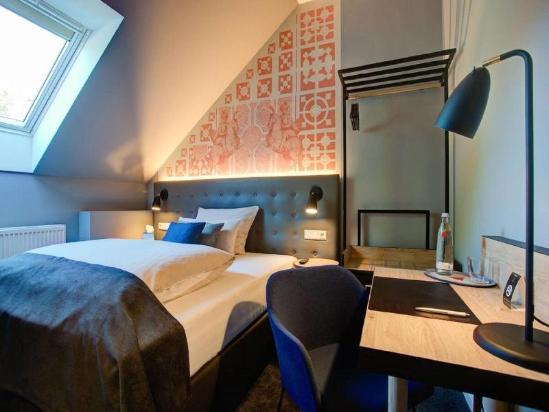 Yors Boutique Hotel image