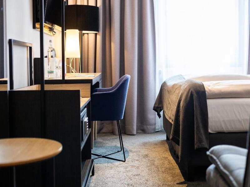 Yors Boutique Hotel image