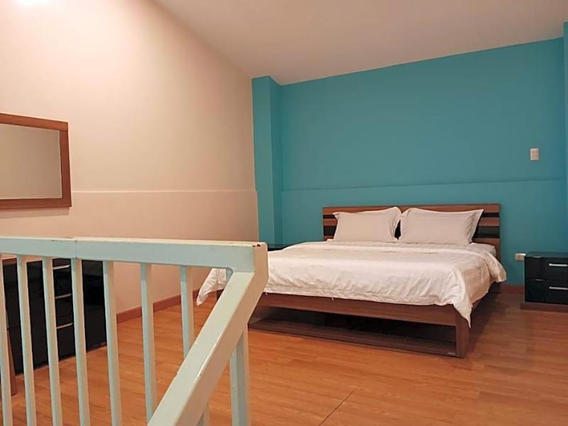 Ybc Grand Hotel image
