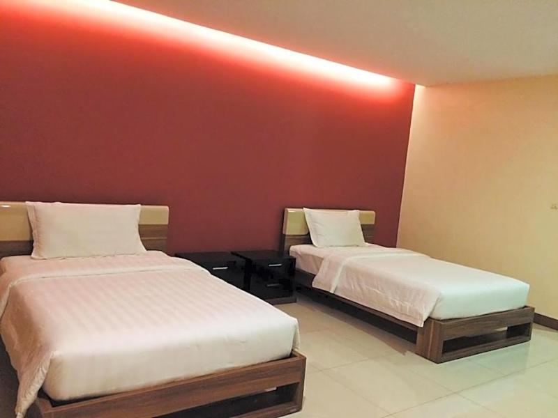 Ybc Grand Hotel image