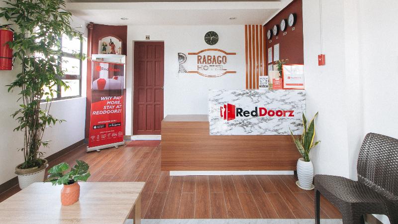 Reddoorz Near Iloilo International Airport image