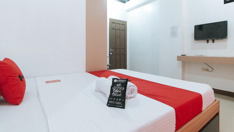 Reddoorz Near Iloilo International Airport image