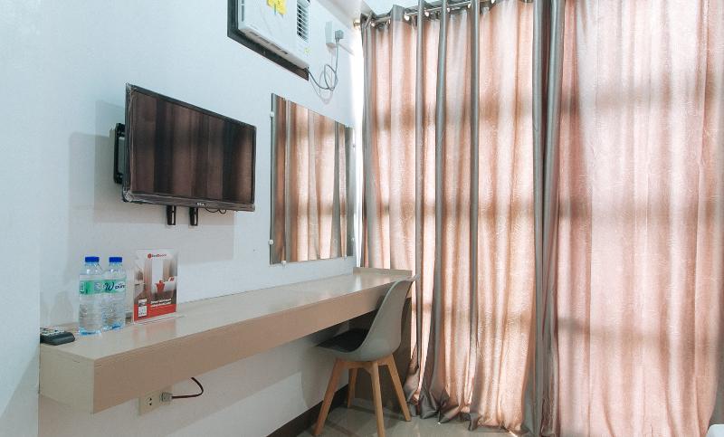 Reddoorz Near Iloilo International Airport image
