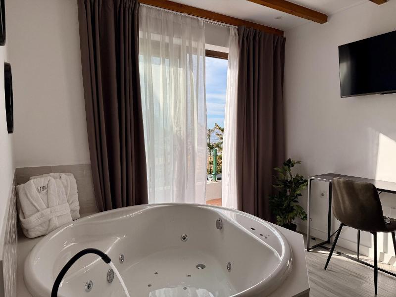 Hotel Sanmar image