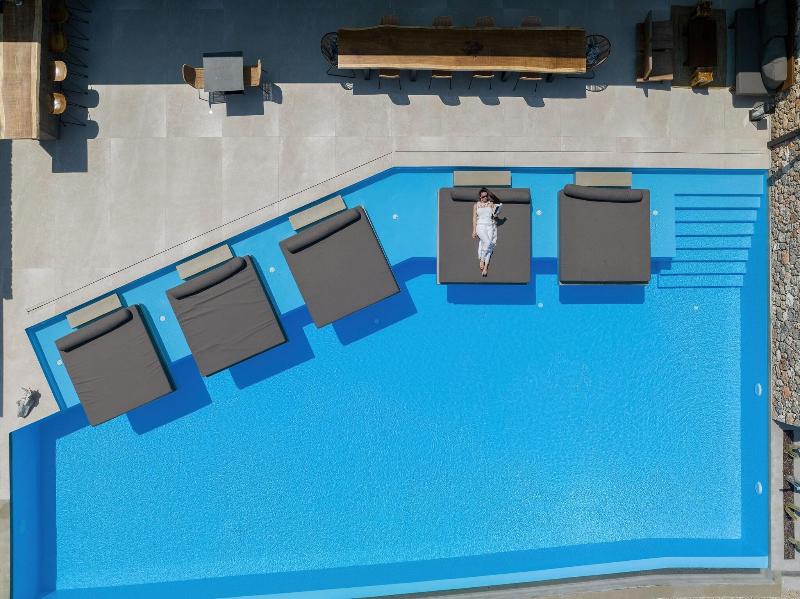 Le Grand Bleu Resort image