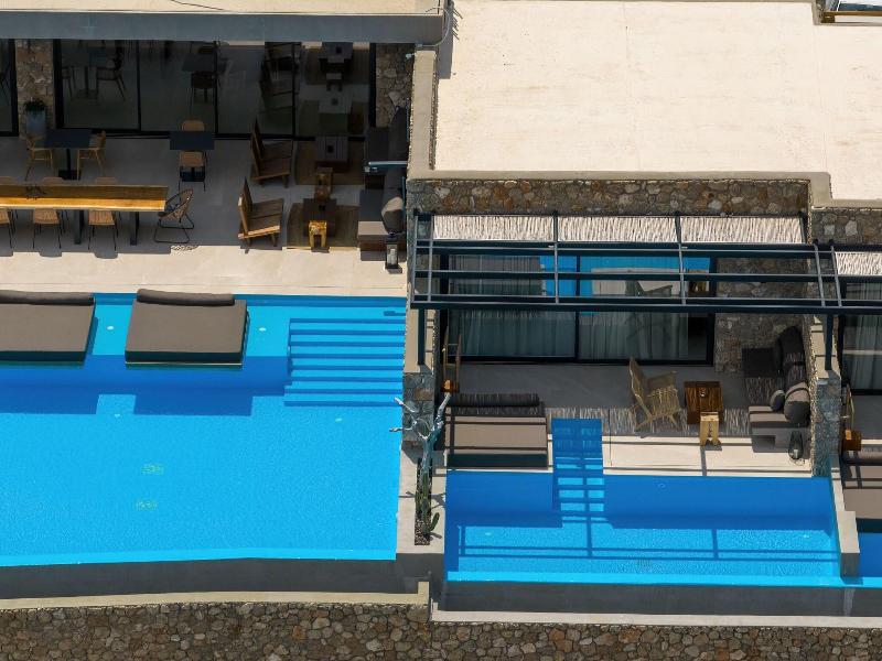 Le Grand Bleu Resort image