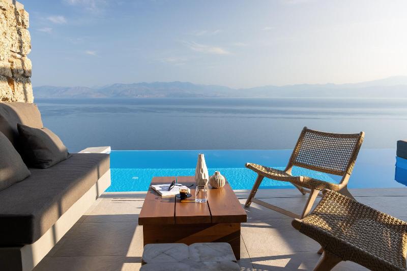 Le Grand Bleu Resort image