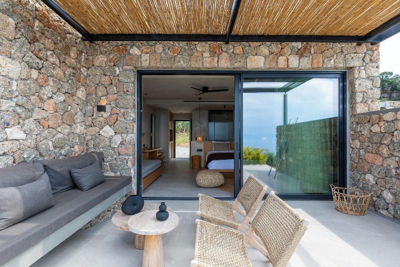 Le Grand Bleu Resort image
