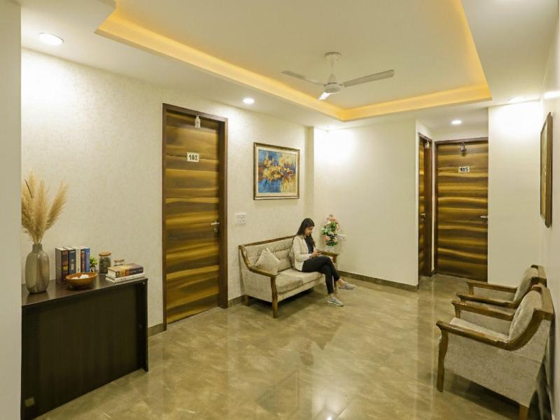 Fabhotel White House Bnb image