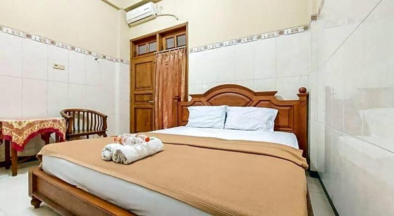Hotel Shinta 2 Near Alun Alun Kertosono image