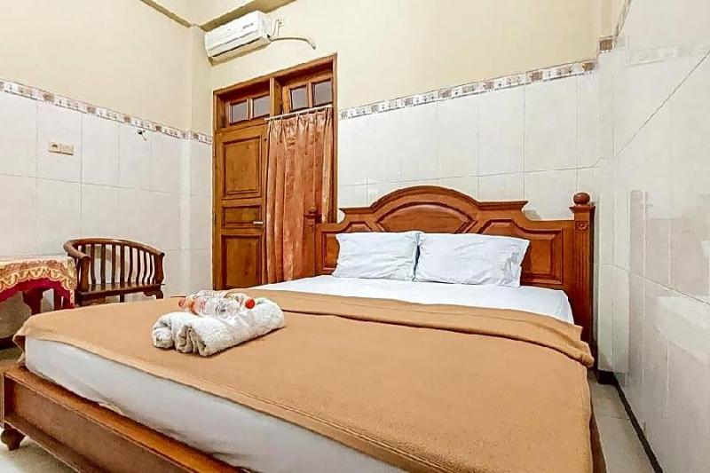 Hotel Shinta 2 Near Alun Alun Kertosono image