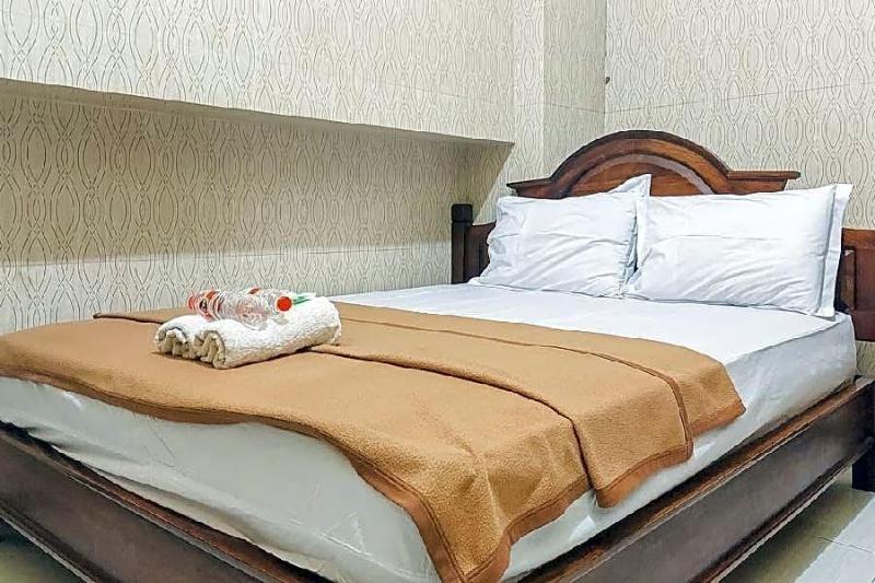 Hotel Shinta 2 Near Alun Alun Kertosono image