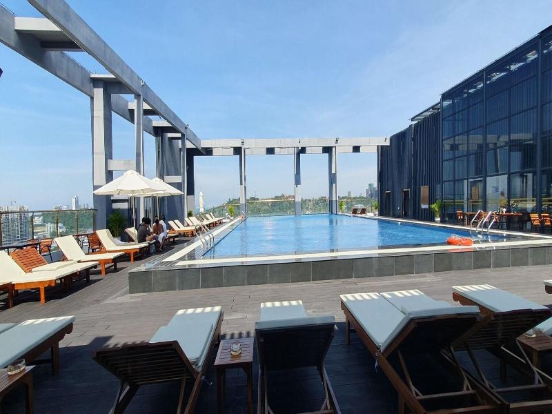 Legend Hotel And Resort image