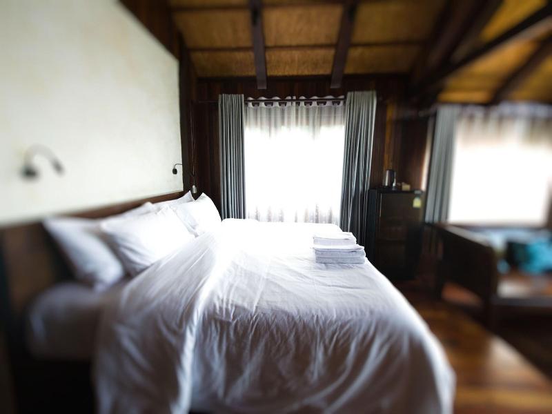 Kawarin Secret Hut Hotel And Resort image