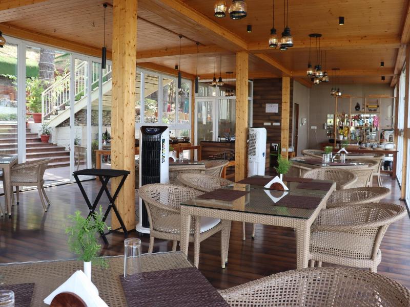 The Woods Retreat