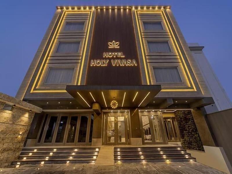 Hotel Holy Vivasa image