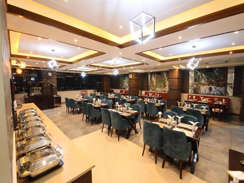 Hotel Holy Vivasa image