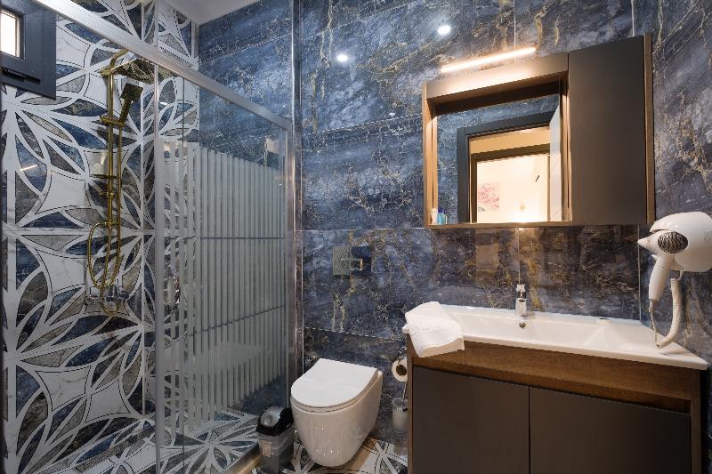 Sunrise City Residence image