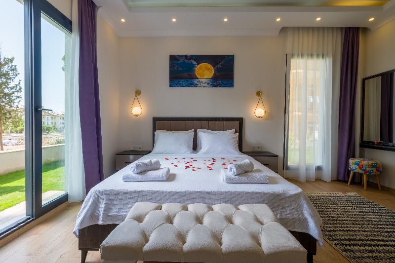 Sunrise City Residence image