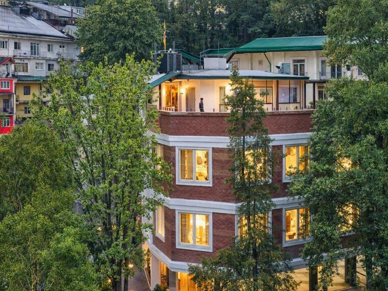 Hotel La Eden image