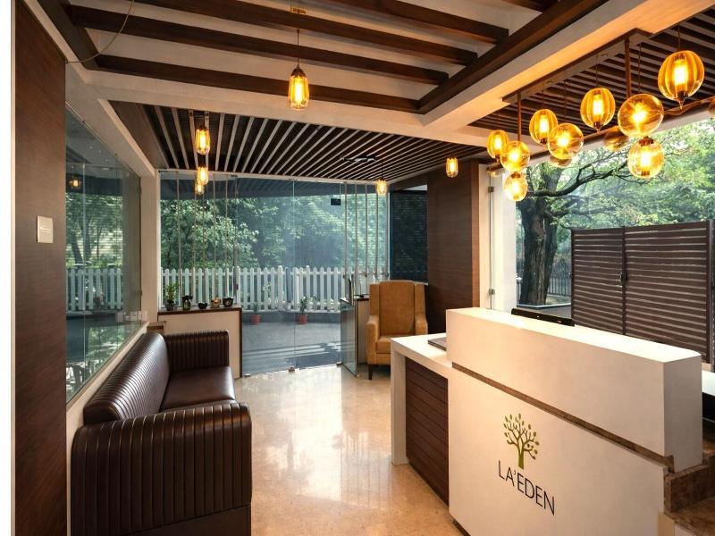 Hotel La Eden image