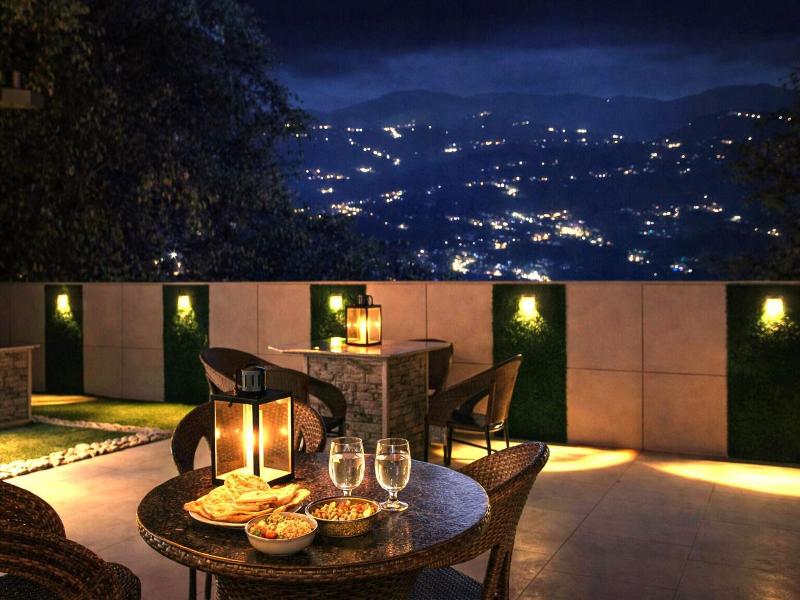 Hotel La Eden image