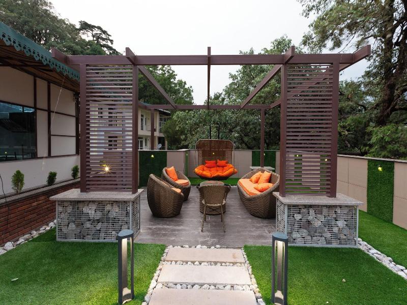 Hotel La Eden image