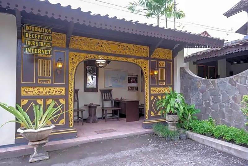 Cakra Homestay Solo RedPartner