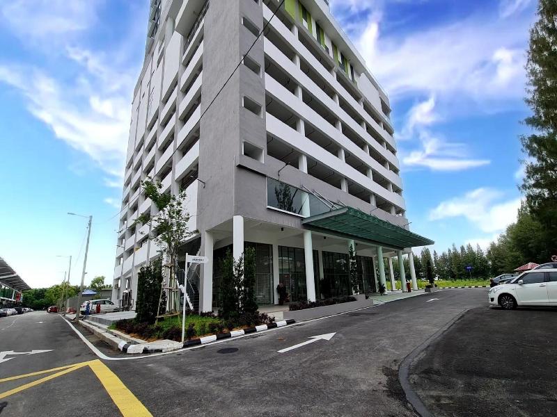 Swan Garden Resort Hotel image