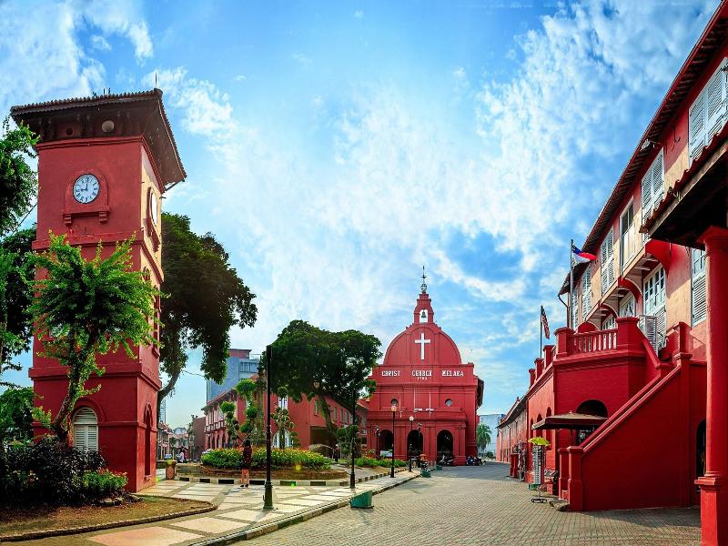 Swan Garden Resort Hotel image