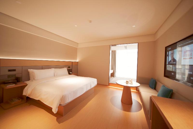 JI Hotel Beijing Changping Xiguan Island image