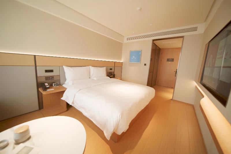 JI Hotel Beijing Changping Xiguan Island image