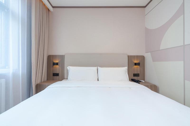 Hanting Hotel Beijing Changping Shahe Gonghua image